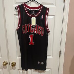 Adidas Black and Red Chicago Bulls Basketball Jersey size 56 Derrick Rose 1